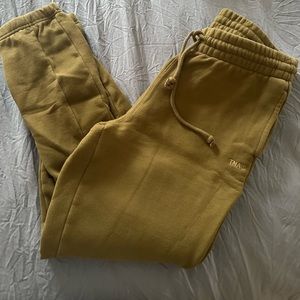 TNA Jogger SweatPants